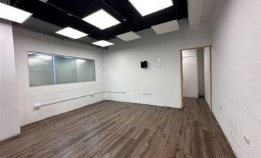 Local Comercial en Arriendo en AV. VITACURA 2900