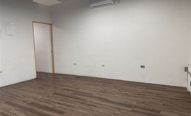Local Comercial en Arriendo en AV. VITACURA 2900