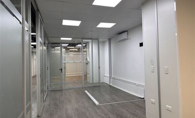 Local Comercial en Arriendo en AV. VITACURA 2900