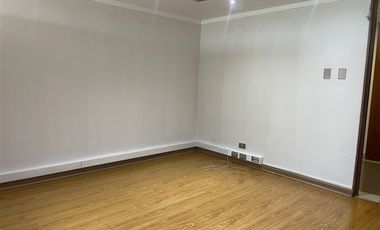 Oficina en Arriendo en Av. La Dehesa 1200