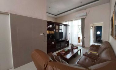 DISEWAKAN FULL FURNISH KUTISARI