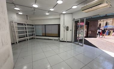 Local Comercial en Arriendo en Puente 500, UBICACION ESTRATEGICA, SALIDA DE METRO PLAZA DE ARMAS