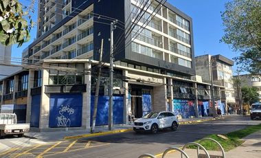 Local Comercial en Arriendo en Av. Bustamante