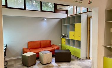 Oficina en Arriendo en Canada/ Hospital Salvador