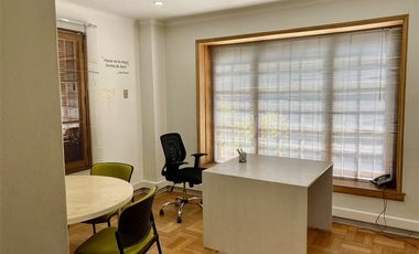 Oficina en Arriendo en Canada/ Hospital Salvador