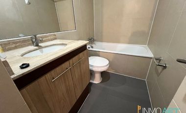 Departamento en Arriendo en Edificio Centro Carrera