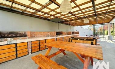 Departamento Amoblado en Arriendo en Departamento amoblado 2 estacionamientos gastos comunes incluidos