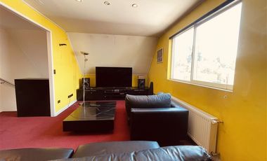 Casa en Arriendo en La Higuera / Camino Central