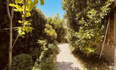 Casa en Arriendo en La Higuera / Camino Central