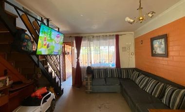 Casa en Venta en Santa Rosa 01562 Puente Alto