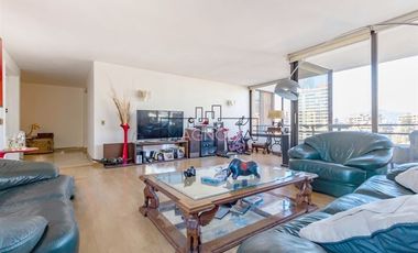 Departamento en Venta en Pedro Canisio con La Hualtatas. 150m2, 3D + servicio