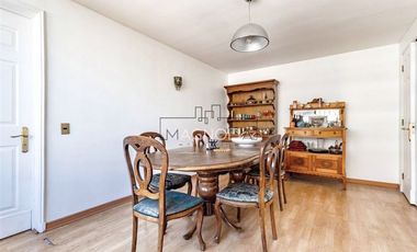 Departamento en Venta en Pedro Canisio con La Hualtatas. 150m2, 3D + servicio