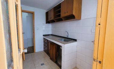 VENTA CASA RENTERA REMODELADA 375 m², 2 departamentos, 2 suites, Ciudadela Kennedy. XG_Aqt