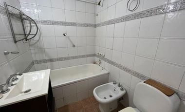 Departamento de tres ambientes en Alquiler en Avellaneda