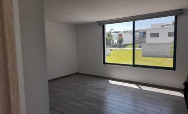 Casa en renta Puebla Lomas de Angelópolis  Parque Querètaro recámara abajo