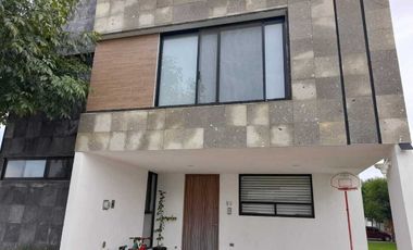 Casa en renta Puebla Lomas de Angelópolis  Parque Querètaro recámara abajo