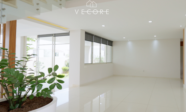 RESIDENCIA EN RENTA EN PUERTA LAS LOMAS, ZAPOPAN
