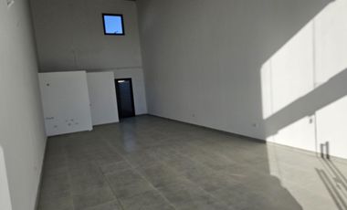 Local en venta en Solares de Manantiales