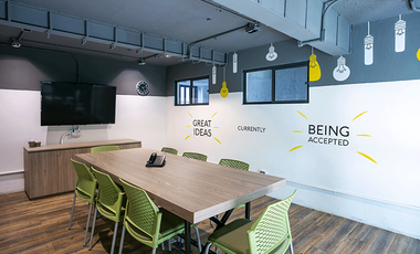 SE RENTA OFICINA EN ZONA AZUL SATÉLITE