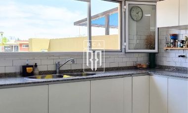 Casa Amplia y Moderna - Barrio Piedras Blancas -  Ciudad de General Fernandez Oro