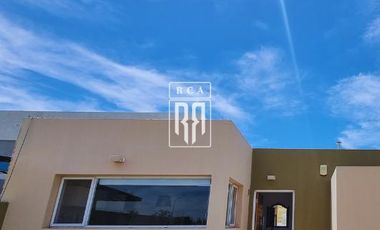 Casa Amplia y Moderna - Barrio Piedras Blancas -  Ciudad de General Fernandez Oro