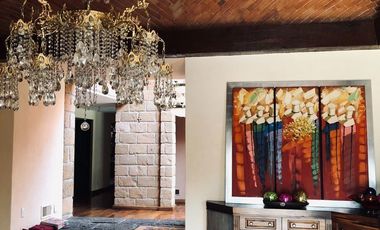 PRECIOSA RESIDENCIA EN VENTA!! SOLO A  10 MIN DE SANTA FE