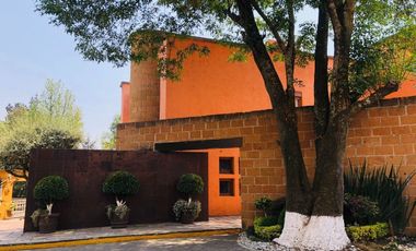 RESIDENCIA EN VENTA!! SOLO A  10 MIN DE SANTA FE