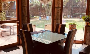 PRECIOSA RESIDENCIA EN VENTA!! SOLO A  10 MIN DE SANTA FE