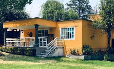 PRECIOSA RESIDENCIA EN VENTA!! SOLO A  10 MIN DE SANTA FE