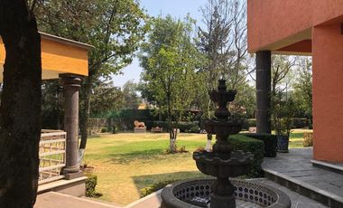 RESIDENCIA EN VENTA!! SOLO A  10 MIN DE SANTA FE