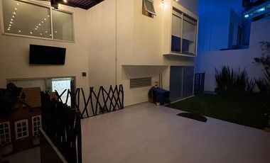 ¡Gran oportunidad! Casa en venta en Bosque Esmeralda!