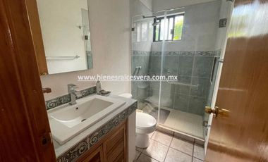 CASA EN RENTA AMUEBLADA  EN LAS VILLITAS TEQUISQUIAPAN evelyn