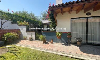 CASA EN RENTA AMUEBLADA  EN LAS VILLITAS TEQUISQUIAPAN evelyn