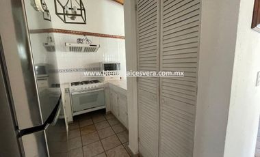 CASA EN RENTA AMUEBLADA  EN LAS VILLITAS TEQUISQUIAPAN evelyn
