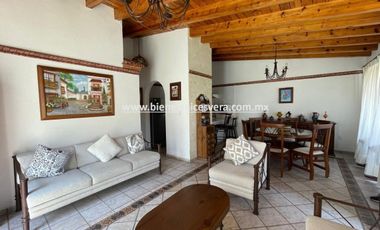 CASA EN RENTA AMUEBLADA  EN LAS VILLITAS TEQUISQUIAPAN evelyn