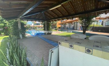 CASA EN RENTA AMUEBLADA  EN LAS VILLITAS TEQUISQUIAPAN evelyn