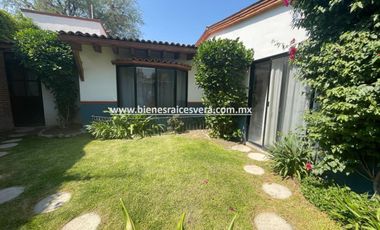 CASA EN RENTA AMUEBLADA  EN LAS VILLITAS TEQUISQUIAPAN evelyn