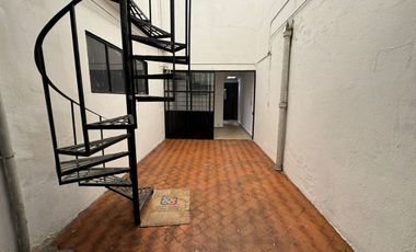 Edificio en Venta y Renta, Granjas Mexico, 771m2
