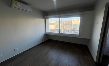 Casa en Comunidad Privada con Amenidades – Ideal para Familias