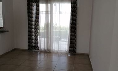 Casa en Renta. Foresta, Metepec