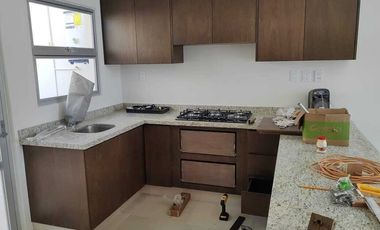 CASA EN RENTA DE UN PISO, FRAC. VISTALTA, GRACIANO SÁNCHEZ, BOCA DEL RÍO