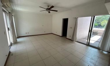 CASA EN RENTA 1 PLANTA.  30,000.