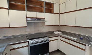 CASA EN RENTA 1 PLANTA.  30,000.