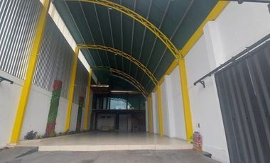 SE RENTA PROPIEDAD A UNOS PASOS DEL BOULEVARD GARCÍA DE LEÓN,