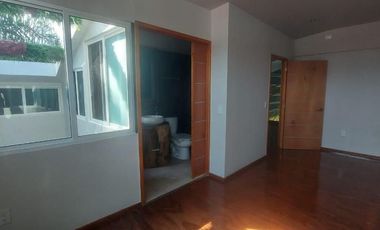 SE RENTA PROPIEDAD A UNOS PASOS DEL BOULEVARD GARCÍA DE LEÓN,