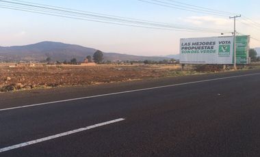 terreno en renta ubicado sobre la Autopista Morelia- Patzcuaro