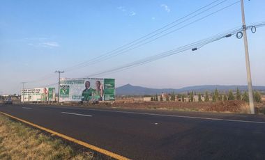 terreno en renta ubicado sobre la Autopista Morelia- Patzcuaro