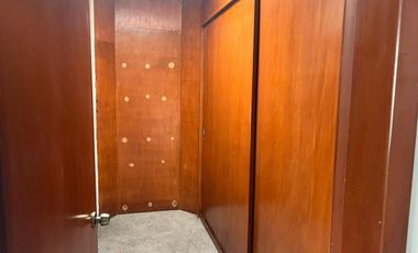 HERMOSA RESIDENCIA EN VENTA JARDINES DEL BOSQUE