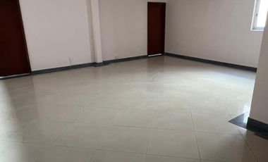 HERMOSA RESIDENCIA EN VENTA JARDINES DEL BOSQUE