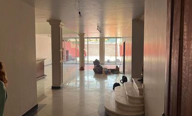 HERMOSA RESIDENCIA EN VENTA JARDINES DEL BOSQUE
